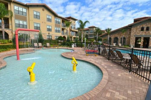 Charo 431 906 Apartment