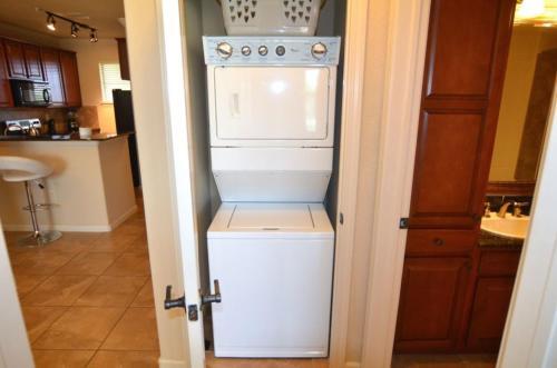 Charo 431 906 Apartment