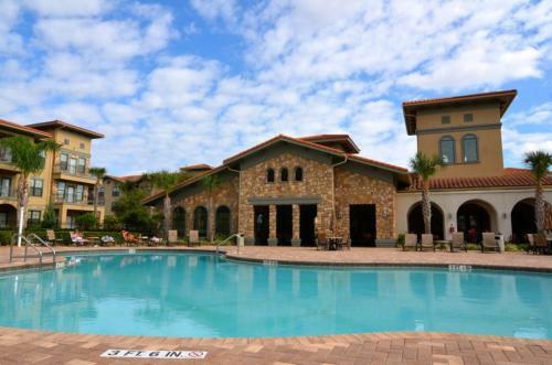 Charo 431 906 Apartment