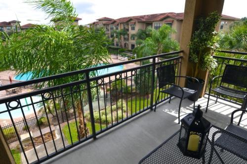 Charo 431 906 Apartment