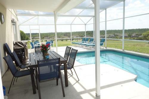 Marianne's Highlands Reserve Villa - Five Bedroom Home