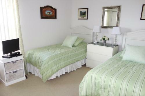 Marianne's Highlands Reserve Villa - Five Bedroom Home