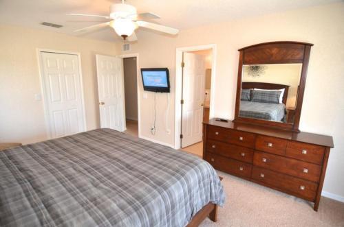 La Mirage Apartment 745