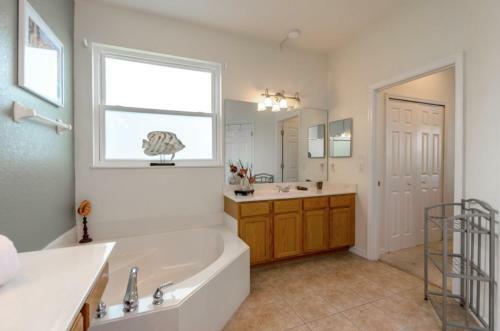 Belfry Villa 337 Davenport