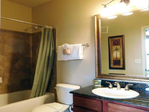 Charo Apartment # 904-537