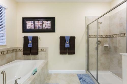 Champions Gate - Eight Bedroom Villa - Cg022