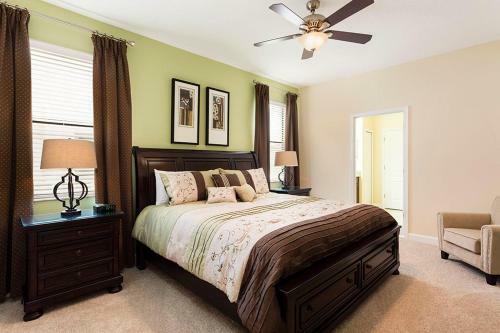 Champions Gate - Eight Bedroom Villa - Cg019