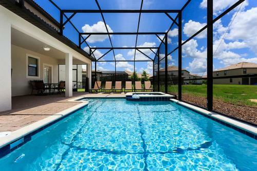 Champions Gate - Eight Bedroom Villa - Cg019
