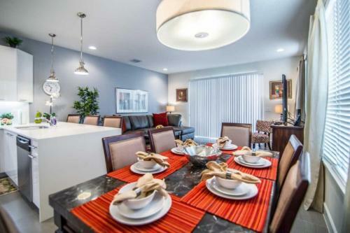 Villa Retreat At Silver Creek 1501