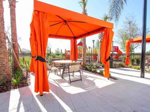 Villa Solterra Resort Platinum - 518 Holiday Home