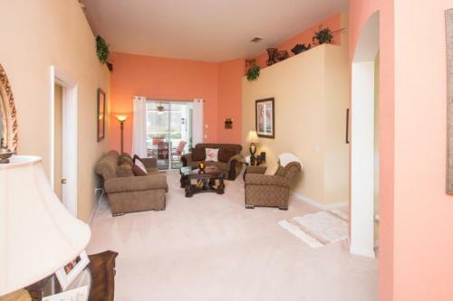 Lyn's Highlands Reserve Villa - Five Bedroom Home