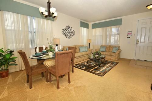 Bay Leaf Villa 103bll