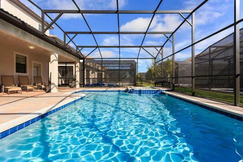 Champions Gate - Eight Bedroom Villa - Cg015