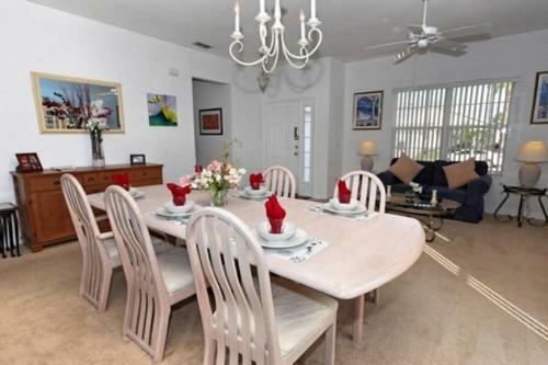 Summer Breeze Villa - Disney Vacation Home