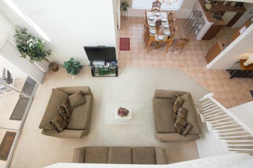 Exotic Nest - Five Bedroom Home