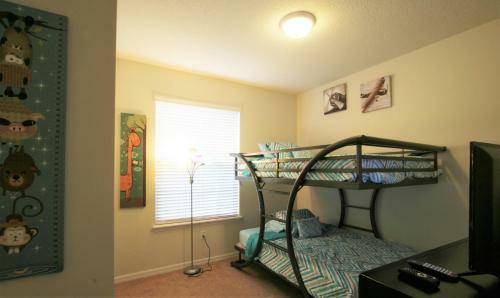 8 Br Villa #1189 At Windsor Of Westside