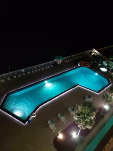 Apartamento Getaway That's Fit For A King
