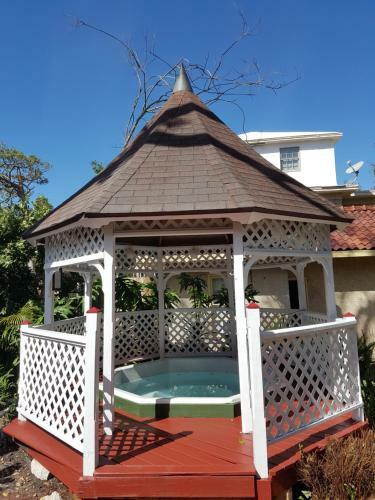 Bed & Breakfast The German Berl� Inn