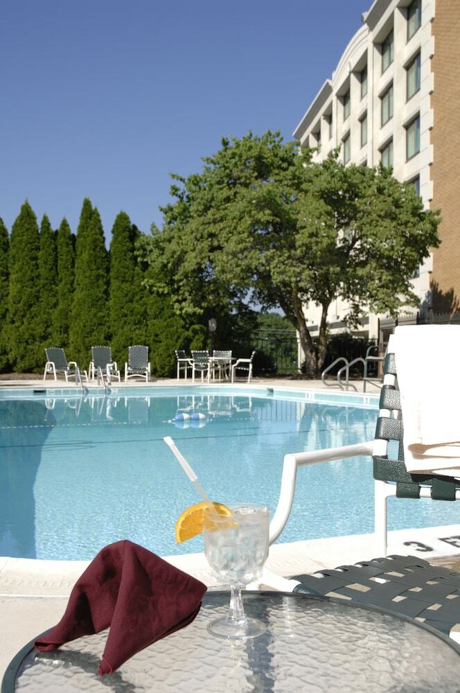 Best Western Rockville Hotel & Suites