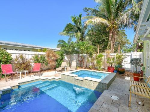 520 Ne 3rd Avenue Home