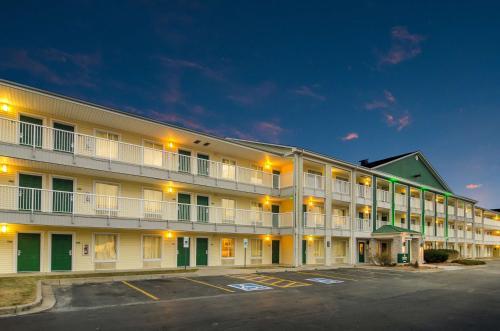 Aparthotel Hometowne Studios Denver - Glendale/ Cherry Creek