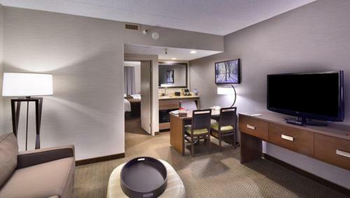 Hotel Embassy Suites Denver Stapleton