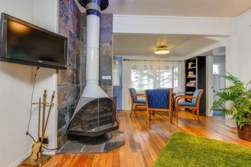Pirate Cove Cottage 2