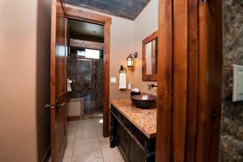 254 Sheol Street Home