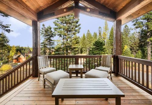 Clearwater Chalet At Tamarack Resort