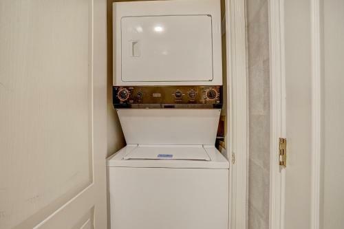 Apartamento 2br Gorgeous & Updated Condo Arrowhead Condo