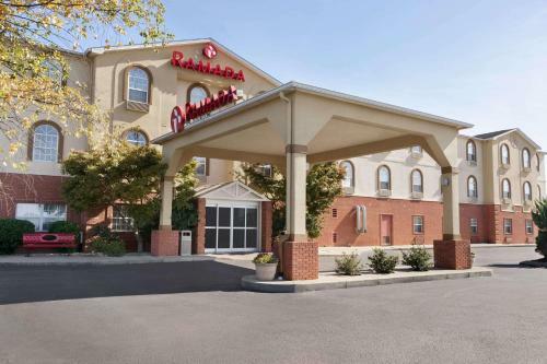 Hotel Ramada By Wyndham Elizabethtown