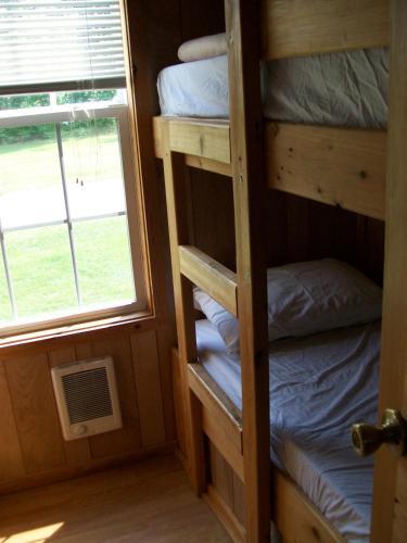 Plymouth Rock Camping Resort Deluxe Cabin 19