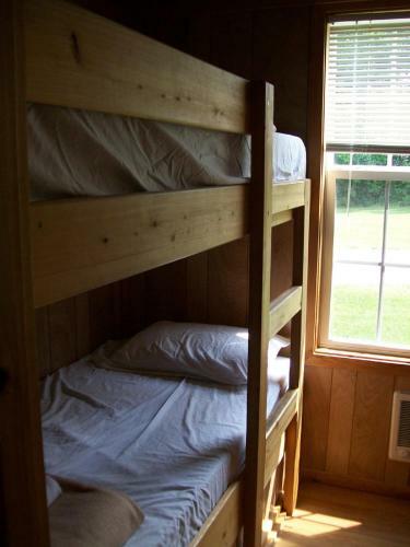 Plymouth Rock Camping Resort Deluxe Cabin 12