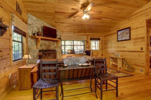 Tree Song Mountain Creek Cabin