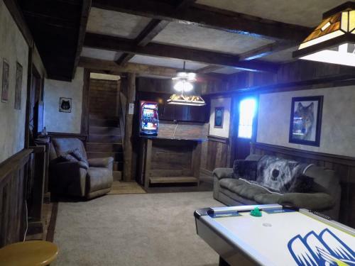 Birds Eye View Cabin