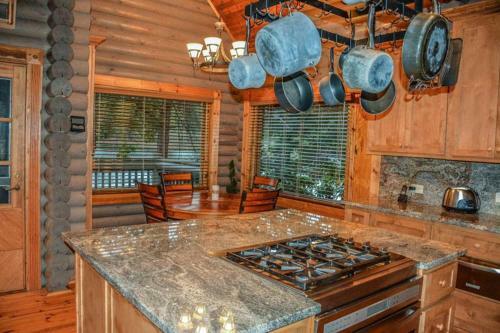 Falling Waters Mountain Lodge