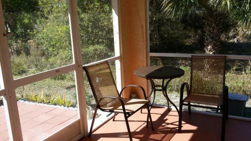 Englewood Cozy Comfy Home A