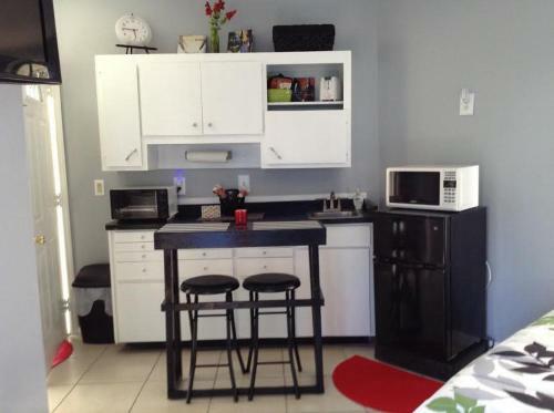 Villa One Bedroom Paradise Cove Unit 7