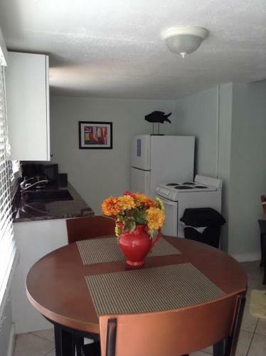 Villa One Bedroom Paradise Cove Unit 4