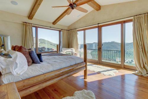 Rancho Santa Fe Lakeview Villa