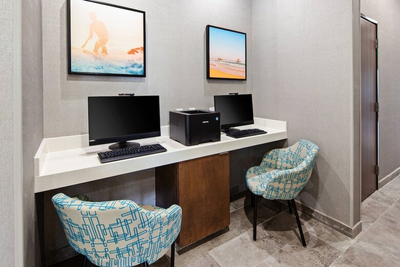 Hotel Springhill Suites By Marriott Escondido Downtown
