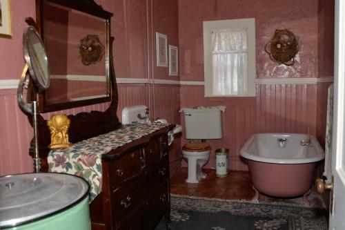 Dunraven Lodge