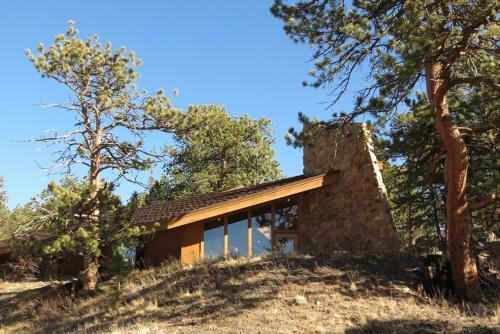 Stutzhaven In The Mountains Home