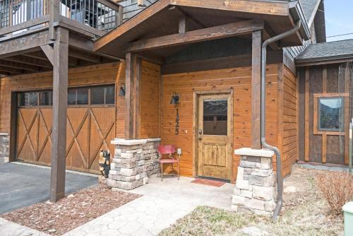 Timber Mountain Retreat Townhouse