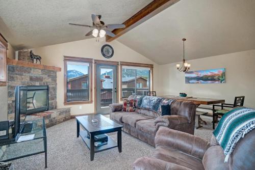 Timber Mountain Retreat Townhouse