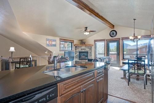 Timber Mountain Retreat Townhouse