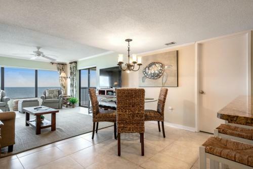 Apartamento High Surf Condo