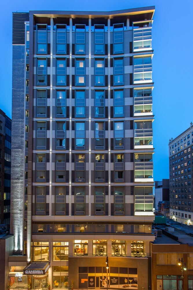 Cambria Hotel Philadelphia Downtown Center City