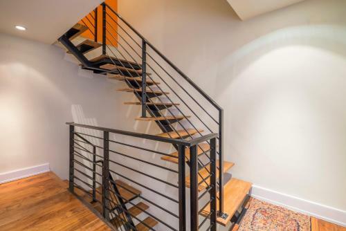 Exemplary Mansion With Luxury Finishes