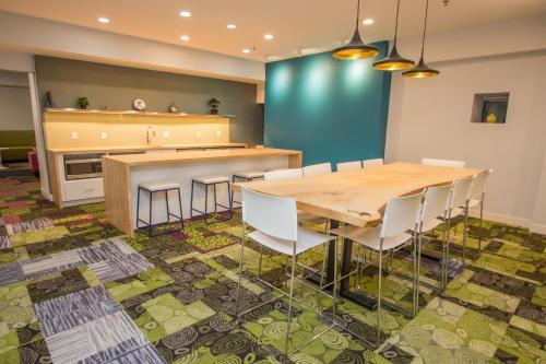 Center City Philly Apartments By Nuovo